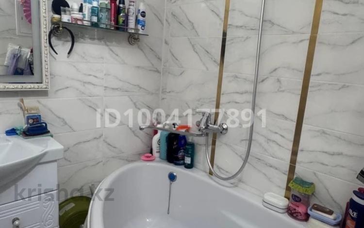 2-комнатная квартира · 52 м² · 2/3 этаж, мкр 41-й разъезд, Мкр 41-й разъезд 230 — Актогай за 11.1 млн ₸ в Актобе — фото 2