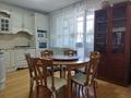 4-комнатная квартира · 100 м² · 2/5 этаж, Наурызбай батыра 86 за 550 000 ₸ в Алматы, Алмалинский р-н — фото 4