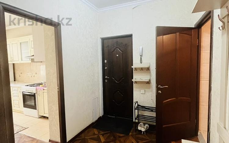 2-бөлмелі пәтер · 52 м² · 2/5 қабат, мкр Тастак-2 — Тлендиева, бағасы: 220 000 ₸ в Алматы, Алмалинский р-н — фото 2
