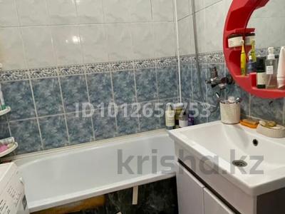 2-бөлмелі пәтер · 44 м² · 2/5 қабат, мкр 5, тургенева 64, бағасы: 14 млн ₸ в Актобе