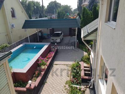 Отдельный дом · 6 комнат · 260 м², мкр Дубок-2 109 за 1 млн 〒 в Алматы, Ауэзовский р-н