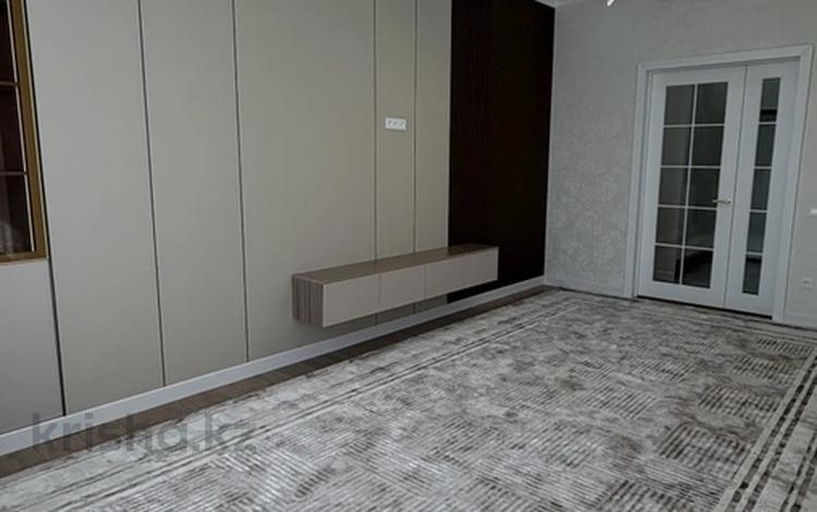 3-комнатная квартира · 100 м² · 8 этаж, 18А мкр 5 за 49 млн ₸ в Актау — фото 4