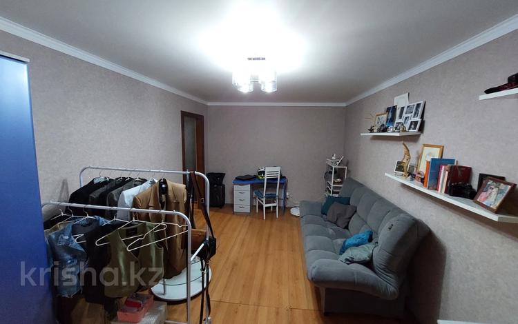 2-комнатная квартира, 45 м², 5/5 этаж, Муканова