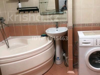 3-комнатная квартира · 65 м² · 1/5 этаж, мкр Аксай-2 — Толе би Саина за 39 млн ₸ в Алматы, Ауэзовский р-н