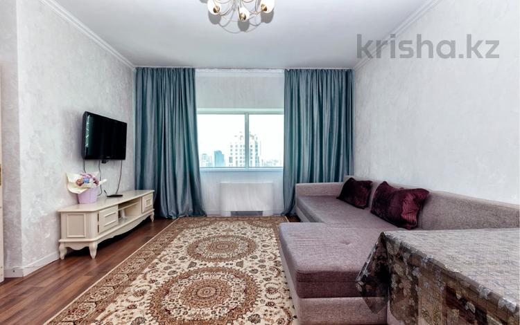 2-комнатная квартира · 54 м² · 19/36 этаж, Достык 5 за 18 000 ₸ в Астане, Есильский р-н — фото 2