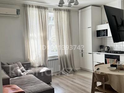 1-бөлмелі пәтер · 37 м² · 2/3 қабат, Байтурсынова 9, бағасы: 350 000 〒 в Алматы, Алмалинский р-н