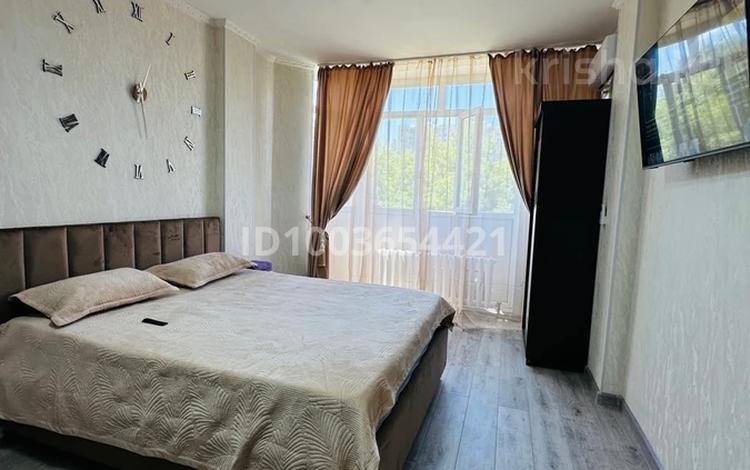 1-бөлмелі пәтер · 30 м² · 1/9 қабат, Женис 45/3 — Сарыарка Богенбая, бағасы: 2 500 ₸ в Астане, Сарыарка р-н — фото 2