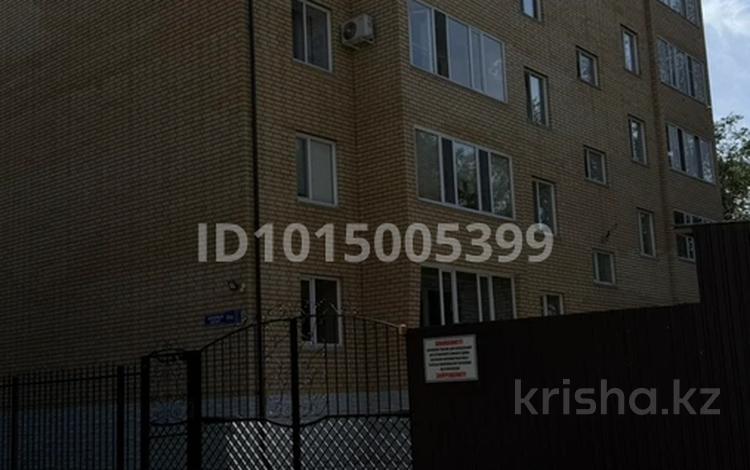 2-комнатная квартира · 61.5 м² · 5/5 этаж, Кабанбай батыра 93А — кржаубай Улы за 31.5 млн ₸ в Семее — фото 2