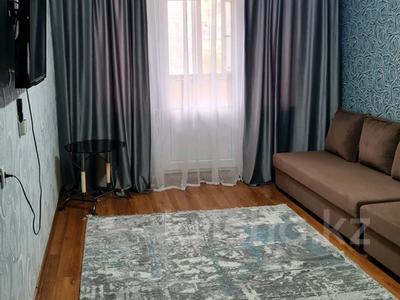 3-комнатная квартира · 80 м² · 2/5 этаж, 27-й мкр 33 — Т/ц Байтерек за 17 000 ₸ в Актау