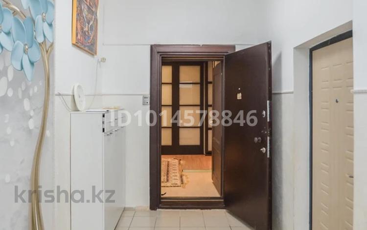 3-комнатная квартира · 130 м² · 17/20 этаж, Шамши Калдаяков за 450 000 ₸ в Астане, Сарайшык р-н — фото 2