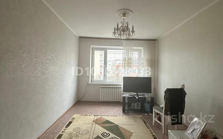 2-комнатная квартира · 55 м² · 5/5 этаж, мкр 8, Молдагулова 39 — Космос за 16 млн 〒 в Актобе — фото 2