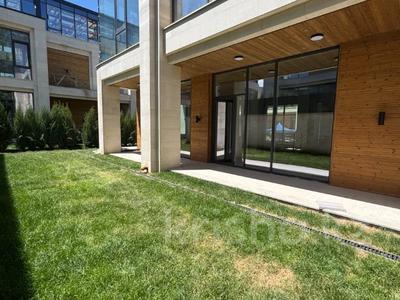 5-комнатная квартира · 450 м², Керей-Жанибек хандары 15Ак10 за ~ 1.1 млрд ₸ в Алматы, Медеуский р-н