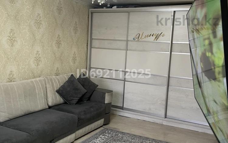 2-комнатная квартира, 44 м², 5/5 этаж, мкр Айнабулак-3