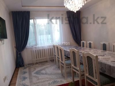 Отдельный дом · 2 комнаты · 74 м² · 10 сот., Карасай батыр 70 за 140 000 ₸ в Береке