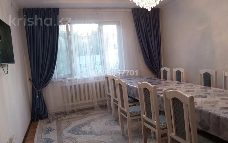 Отдельный дом · 2 комнаты · 74 м² · 10 сот., Карасай батыр 70 за 140 000 ₸ в Береке — фото 2