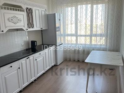 2-бөлмелі пәтер, 68 м², 15/22 қабат ай сайын, Бектурова 4/1, бағасы: 250 000 〒 в Астане, Есильский р-н