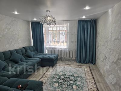 2-бөлмелі пәтер · 60 м² · 1/9 қабат, Набережная Славского 44, бағасы: 18 000 ₸ в Усть-Каменогорске