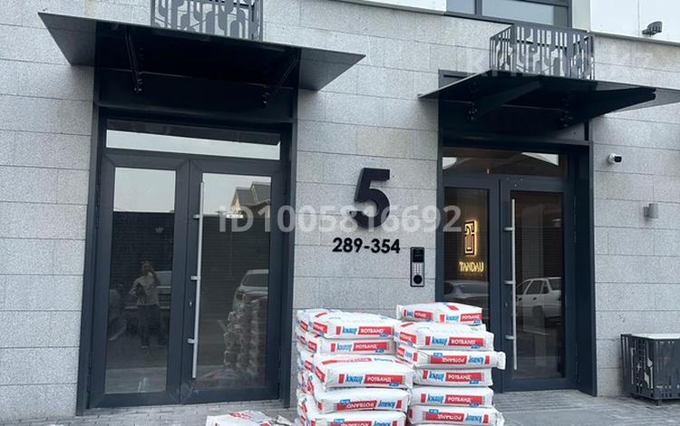 Свободное назначение, офисы, магазины и бутики, салоны красоты, медцентры и аптеки, образование, кабинеты и рабочие места, студии · 41 м² за 500 000 〒 в Алматы, Наурызбайский р-н — фото 2