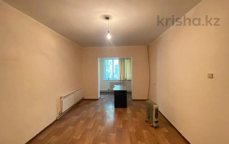 1-комнатная квартира, 39 м², 1/5 этаж, Байтурсынова