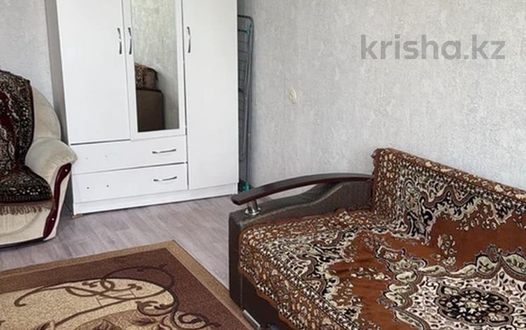 1-комнатная квартира · 30 м² · 4/5 этаж, мкр 8 за 11.2 млн ₸ в Актобе — фото 2