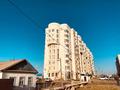 2-комнатная квартира, 80 м², 3/9 этаж помесячно, Жарбосынова 71 за 250 000 〒 в Атырау — фото 2