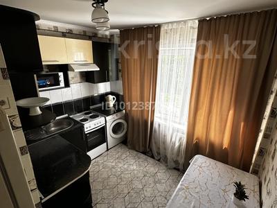 1-комнатная квартира · 32 м² · 3/5 этаж, Б-р Гагарина 32 за 170 000 ₸ в Усть-Каменогорске, Ульбинский