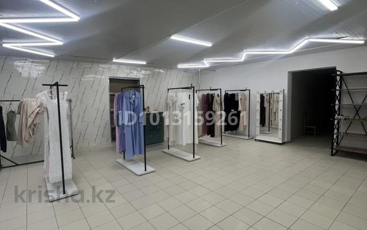 Магазины и бутики · 60 м² за 100 000 ₸ в Шымкенте, Аль-Фарабийский р-н — фото 4