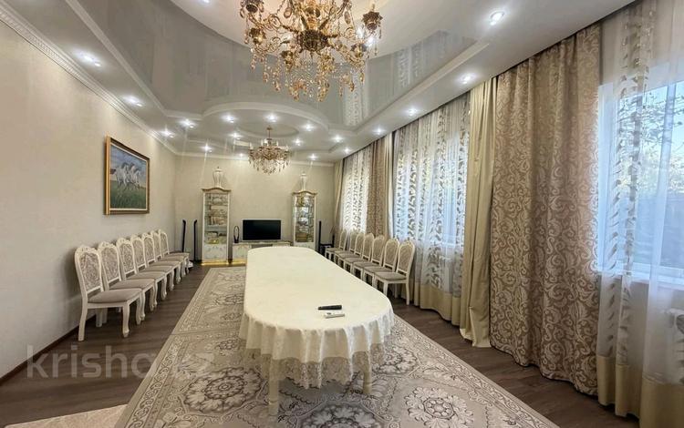 Жеке үй · 4 бөлме · 175 м² · 6 жүзд., Коктерек 40, бағасы: 90 млн ₸ в Уральске — фото 2
