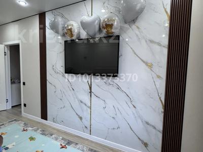 2-бөлмелі пәтер · 57 м² · 6/6 қабат, Сырым батыр 80 В 3 блок — Алатауская трасса ( по 2гис : Кульджинский тракт 26/3), бағасы: 240 000 ₸ в 