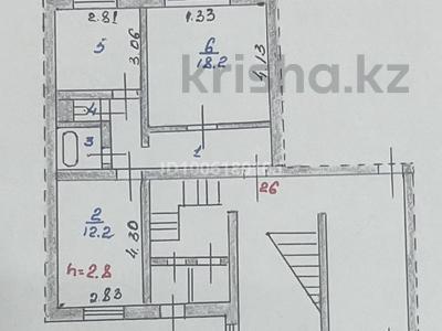 2-комнатная квартира · 52 м² · 1/5 этаж, Молодежная за 6.2 млн 〒 в Шахтинске