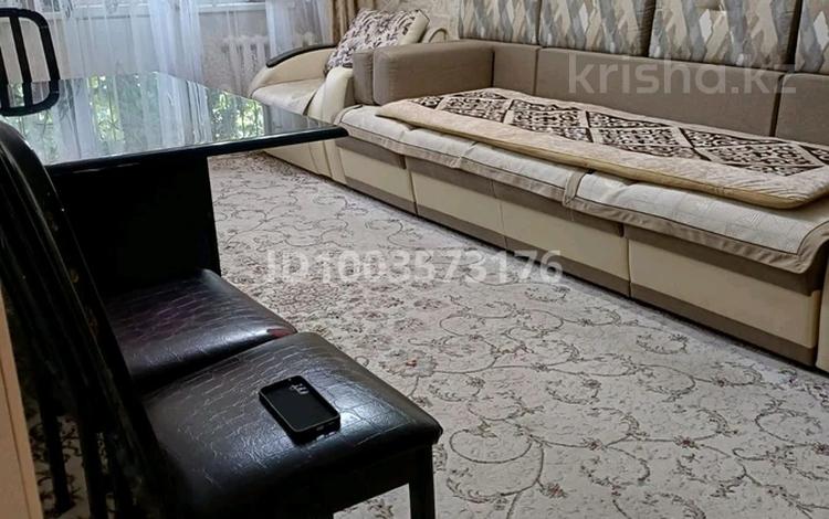 4-комнатная квартира · 75 м² · 2/5 этаж, мкр Акбулак 21 за 25 млн ₸ в Таразе — фото 2