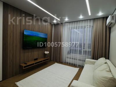 2-комнатная квартира · 40 м² · 9/12 этаж, Кабанбай батыра 59 за 20 000 ₸ в Астане, Нура р-н