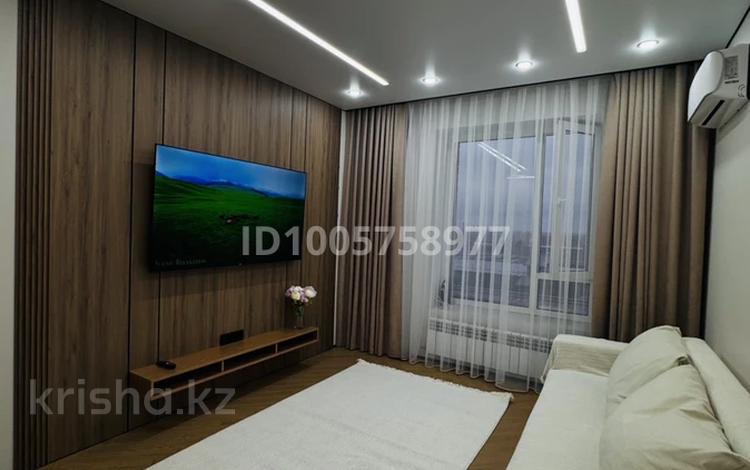 2-комнатная квартира · 40 м² · 9/12 этаж, Кабанбай батыра 59 за 20 000 ₸ в Астане, Нура р-н — фото 28
