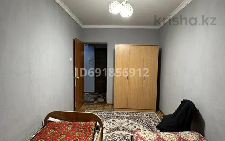 2-комнатная квартира, 45 м², 5/5 этаж помесячно, Туркестанская 2/5 за 150 000 〒 в Шымкенте — фото 2
