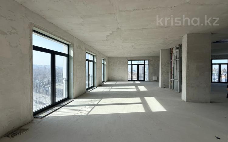 4-комнатная квартира · 239.7 м² · 3/4 этаж, Ондасынова за ~ 359.6 млн ₸ в Алматы, Медеуский р-н — фото 2