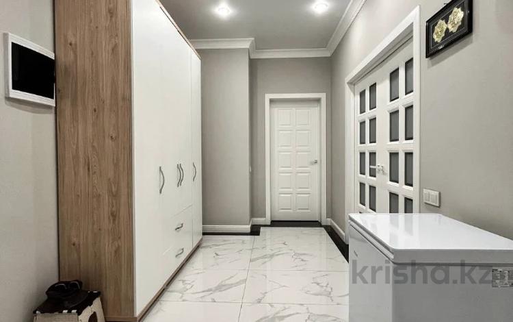 2-бөлмелі пәтер · 70 м² · 12/16 қабат, Сатпаева, бағасы: 75 млн ₸ в Алматы, Бостандыкский р-н — фото 2