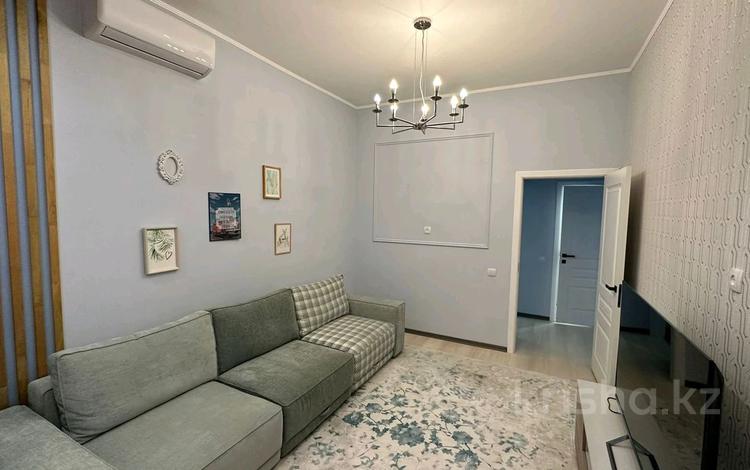 2-комнатная квартира, 60 м², 1/6 этаж помесячно, Досмухамедова — Гоголя