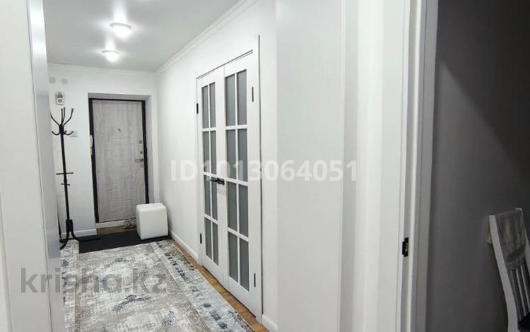 2-бөлмелі пәтер · 53 м² · 3/5 қабат, Астана ш/а. 6, бағасы: 26.5 млн ₸ в Уральске, мкр Астана — фото 2