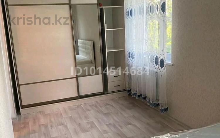 2-комнатная квартира · 49 м² · 3/5 этаж, мкр Акбулак 6дом — Арай плаза за 130 000 ₸ в Таразе — фото 2