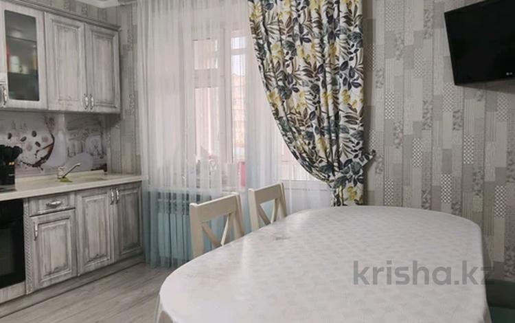 2-бөлмелі пәтер · 71 м² · 5/5 қабат, Абулхайыр хан, бағасы: 30 млн ₸ в Уральске — фото 2