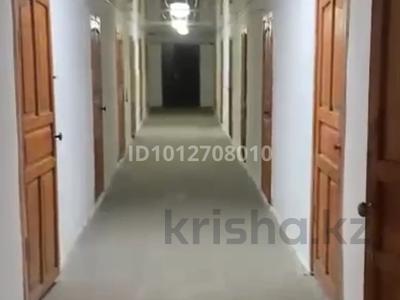 12 бөлме · 400 м² · 1 қабат, Кагазбанва 4 — Возли мед колледжа, бағасы: 7 000 ₸ в Шелек