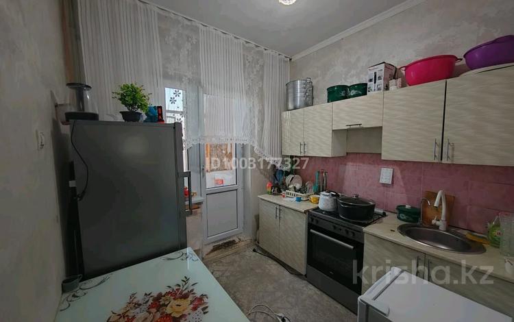 4-комнатная квартира · 79 м² · 3/5 этаж, 3 43 за 8 млн ₸ в Каратау — фото 2