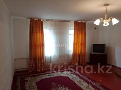 Жеке үй · 7 бөлме · 200 м², Яссави 54 — Ходжанова, бағасы: 35 000 ₸ в Кентау