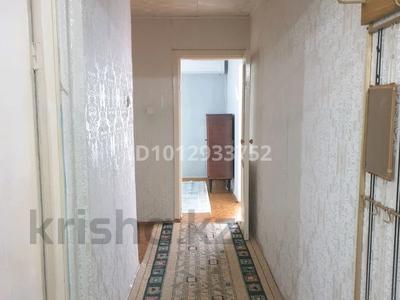 3-комнатная квартира · 57 м² · 2/5 этаж, 12-й микрорайон, 12-й микрорайон 223г за 150 000 ₸ в Шымкенте, Енбекшинский р-н