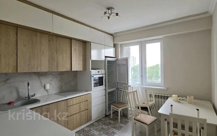 2-комнатная квартира · 63.8 м² · 4/10 этаж, мкр Аксай-1 11/7 за 43.5 млн ₸ в Алматы, Ауэзовский р-н — фото 21