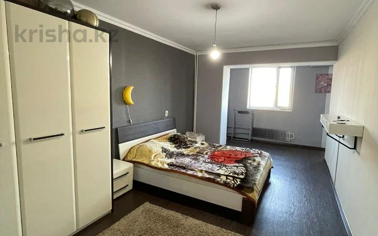 2-комнатная квартира, 55 м², 4/9 этаж помесячно, 13-й мкр 31Б