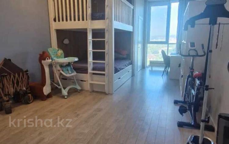 3-комнатная квартира · 140 м² · 11/20 этаж, Брусиловского за 76 млн ₸ в Алматы, Алмалинский р-н — фото 2