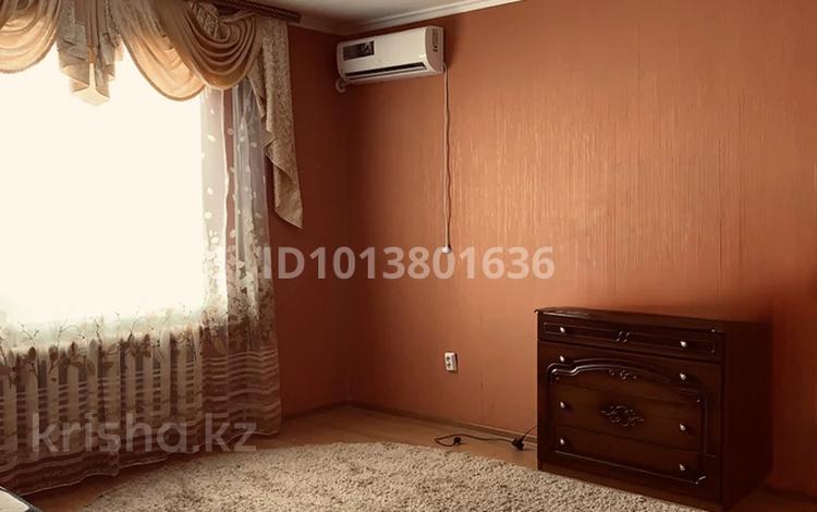 3-бөлмелі пәтер · 81 м² · 1/5 қабат, Астана ш/а., бағасы: 250 000 ₸ в Уральске, мкр Астана — фото 5