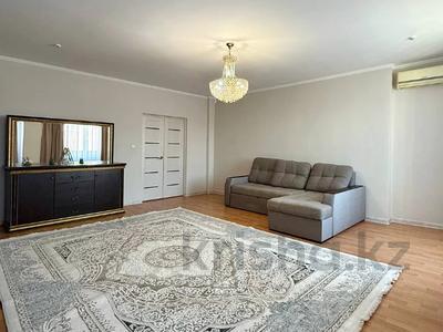 3-бөлмелі пәтер · 135.6 м² · 8/10 қабат, Бактыгерея Кулманова 1а, бағасы: 49 млн ₸ в Атырау
