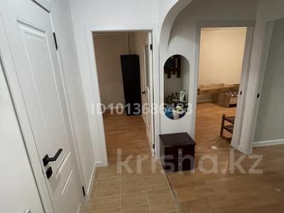 3-бөлмелі пәтер · 80 м² · 1/5 қабат, мкр Орбита-4 33, бағасы: 250 000 ₸ в Алматы, Бостандыкский р-н